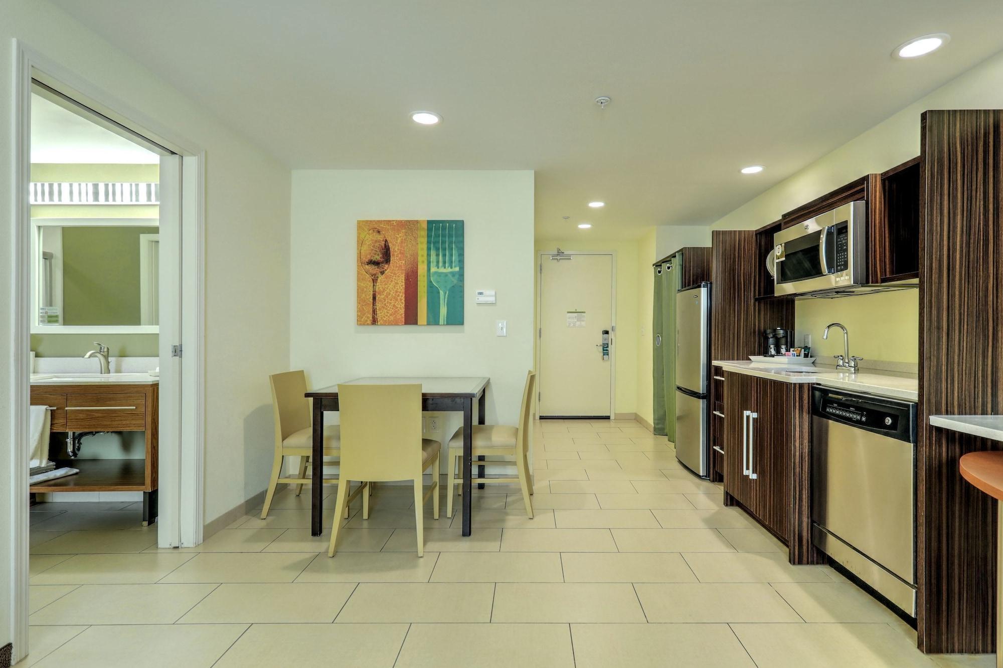 Home2 Suites By Hilton Erie Kearsarge Εξωτερικό φωτογραφία