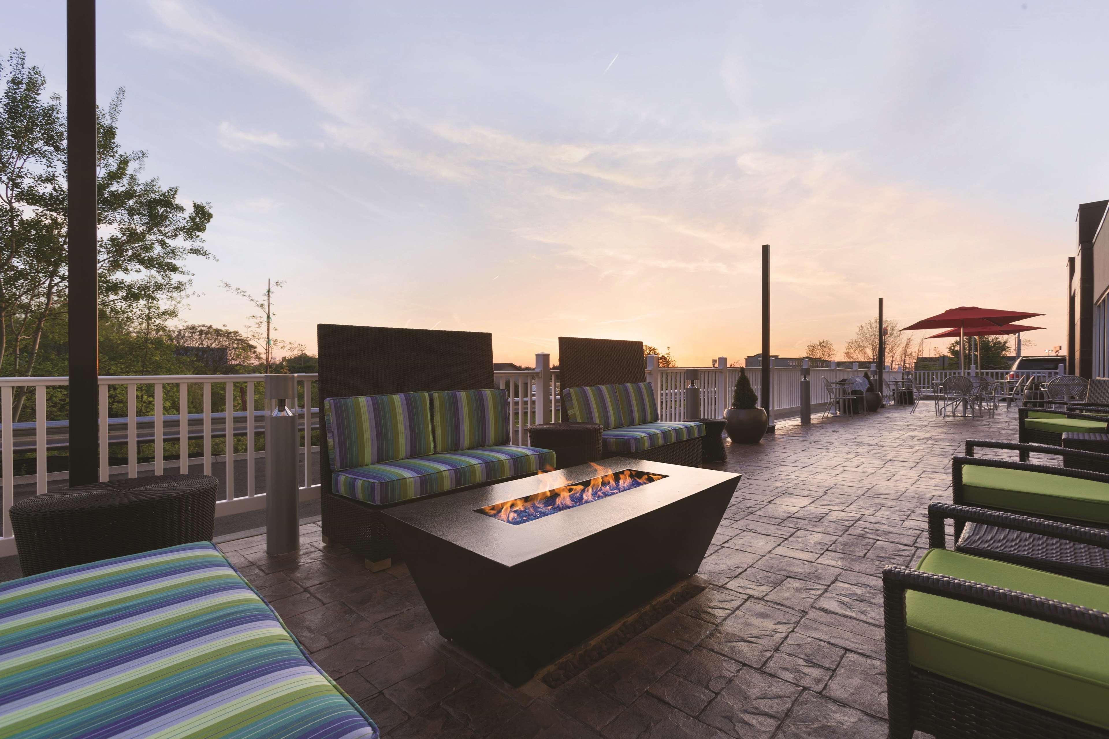 Home2 Suites By Hilton Erie Kearsarge Εξωτερικό φωτογραφία
