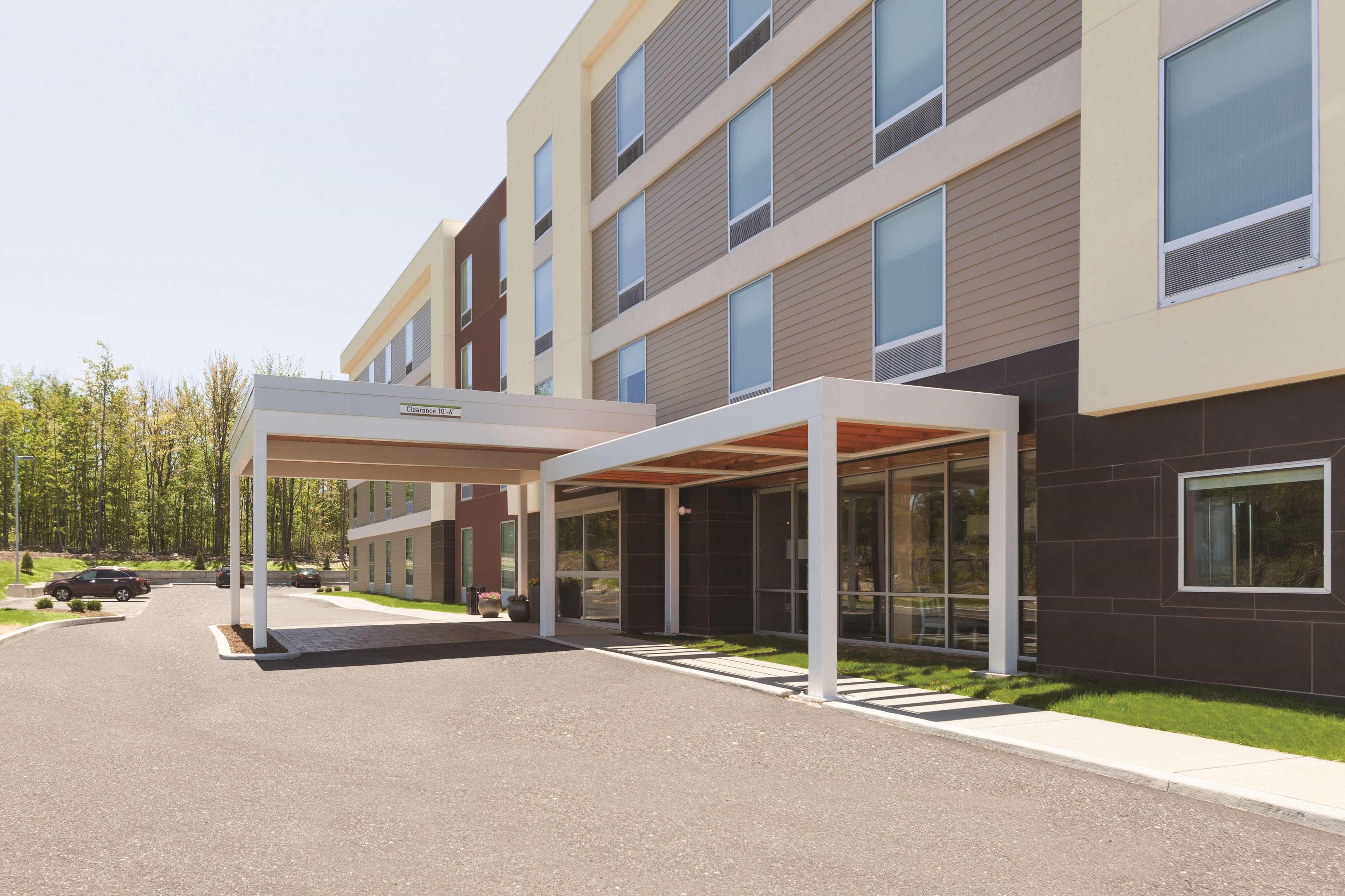 Home2 Suites By Hilton Erie Kearsarge Εξωτερικό φωτογραφία